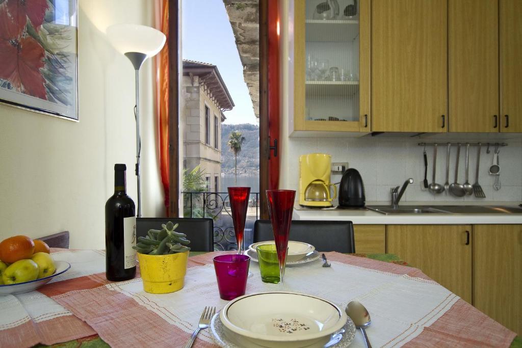 Appartamenti Orta Orta San Giulio Szoba fotó